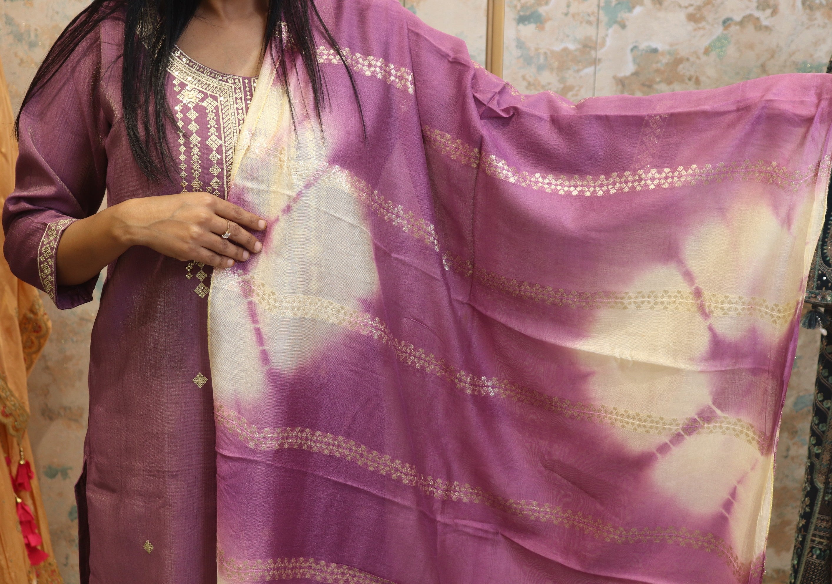 Mauve Kurta Set with Zari Embroidery