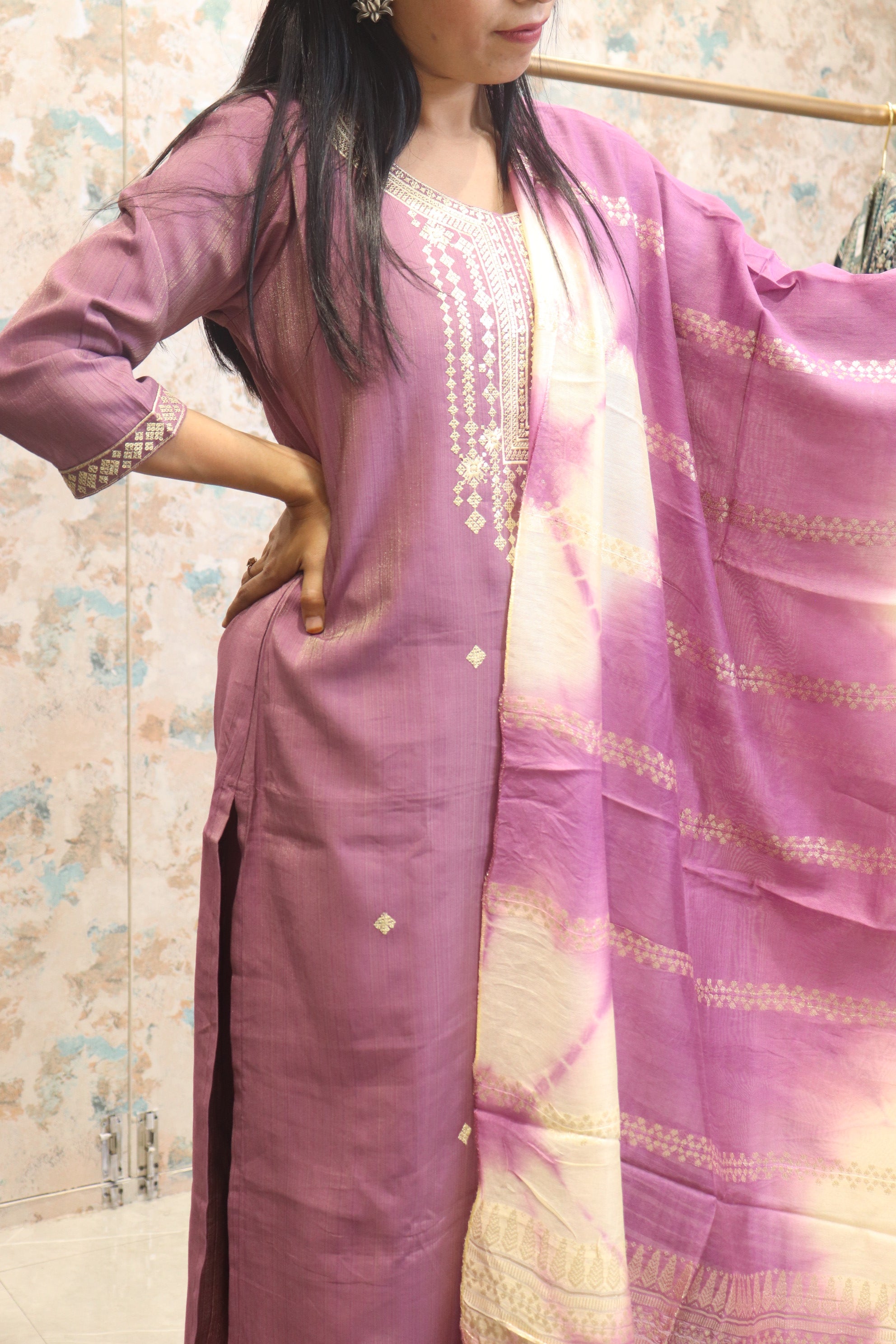 Mauve Kurta Set with Zari Embroidery