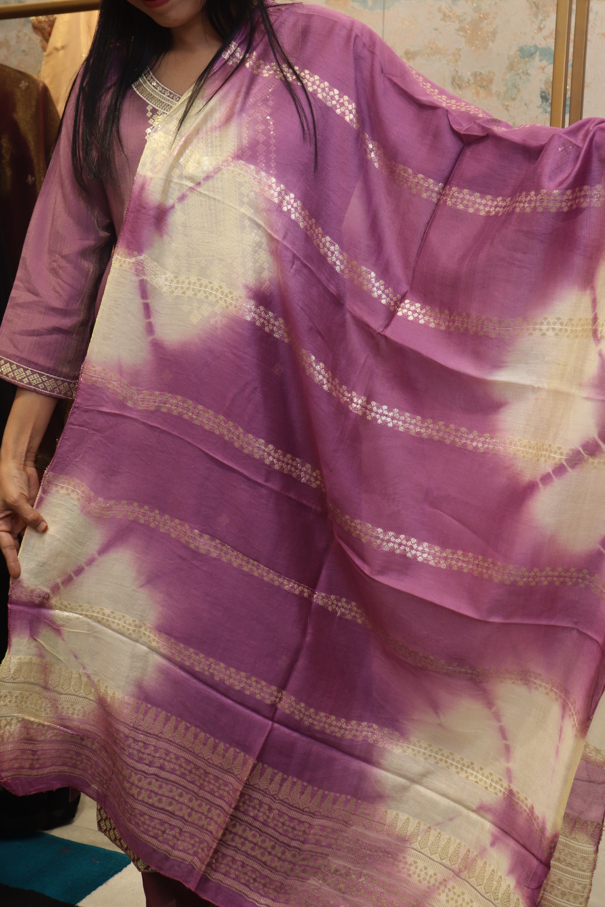 Mauve Kurta Set with Zari Embroidery