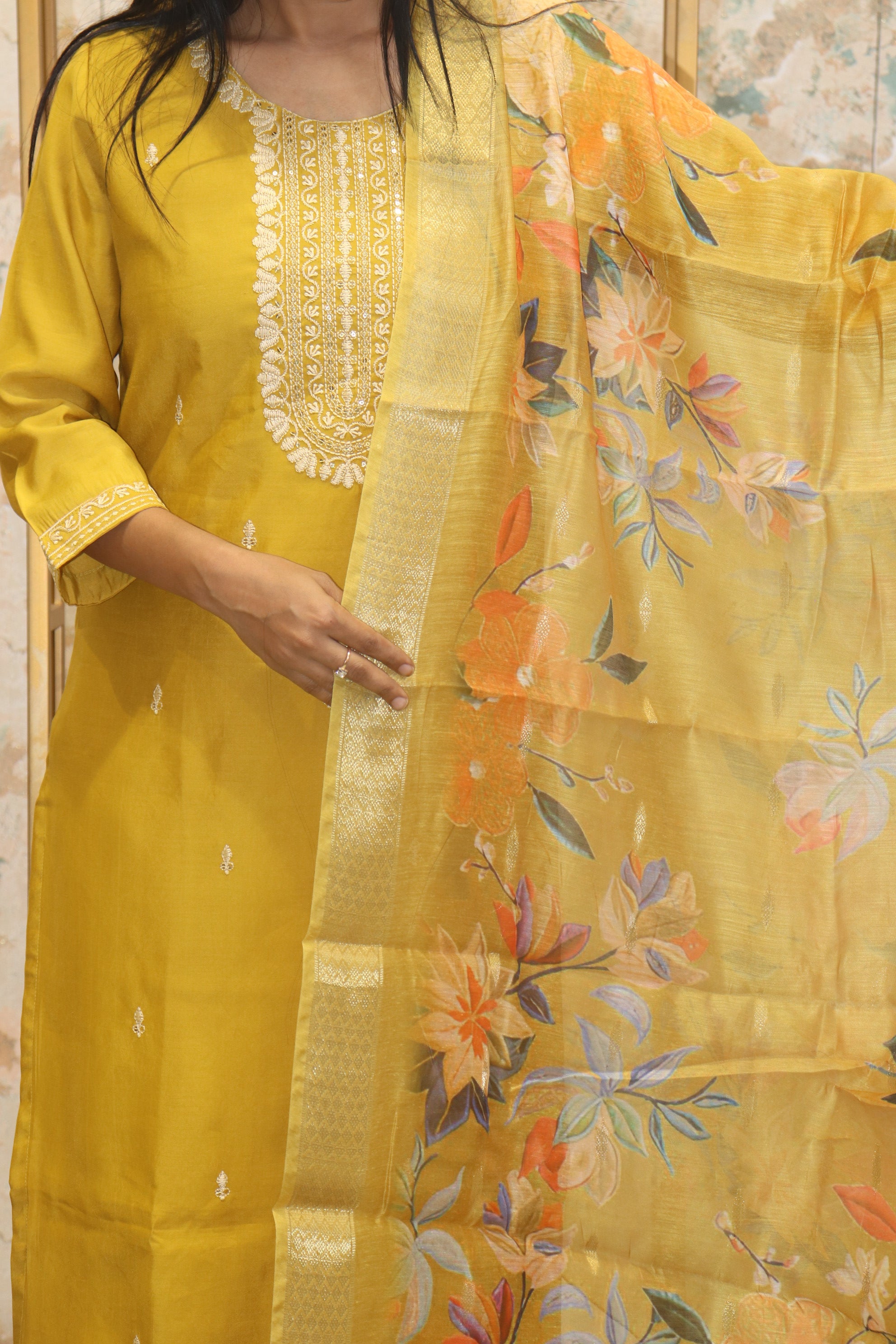 Kurta Set Mustard Yellow Pure Silk & Organza Dupatta